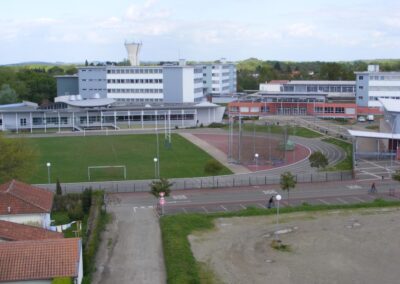 Film promotionnel lycée Gaston Crampe